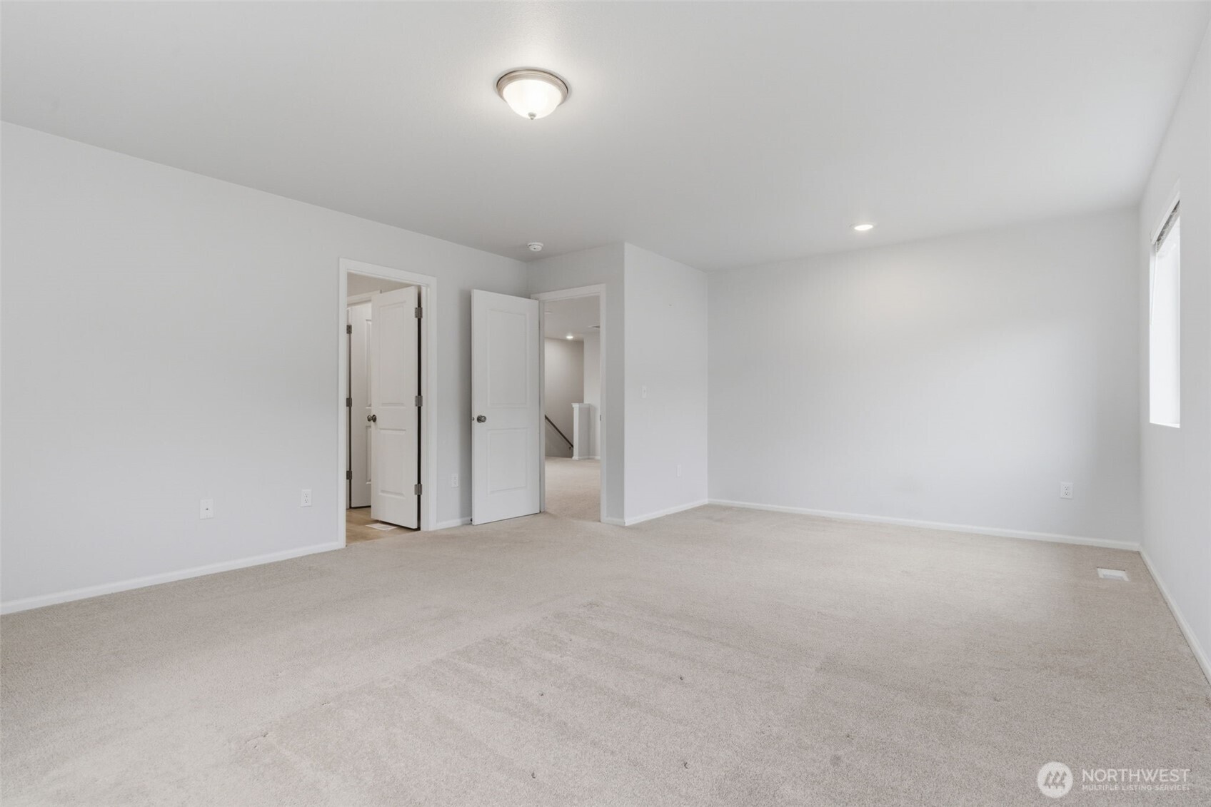 430 NE Ridge Point Boulevard , Belfair, WA 98528