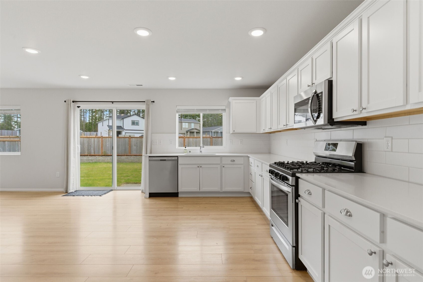 430 NE Ridge Point Boulevard , Belfair, WA 98528