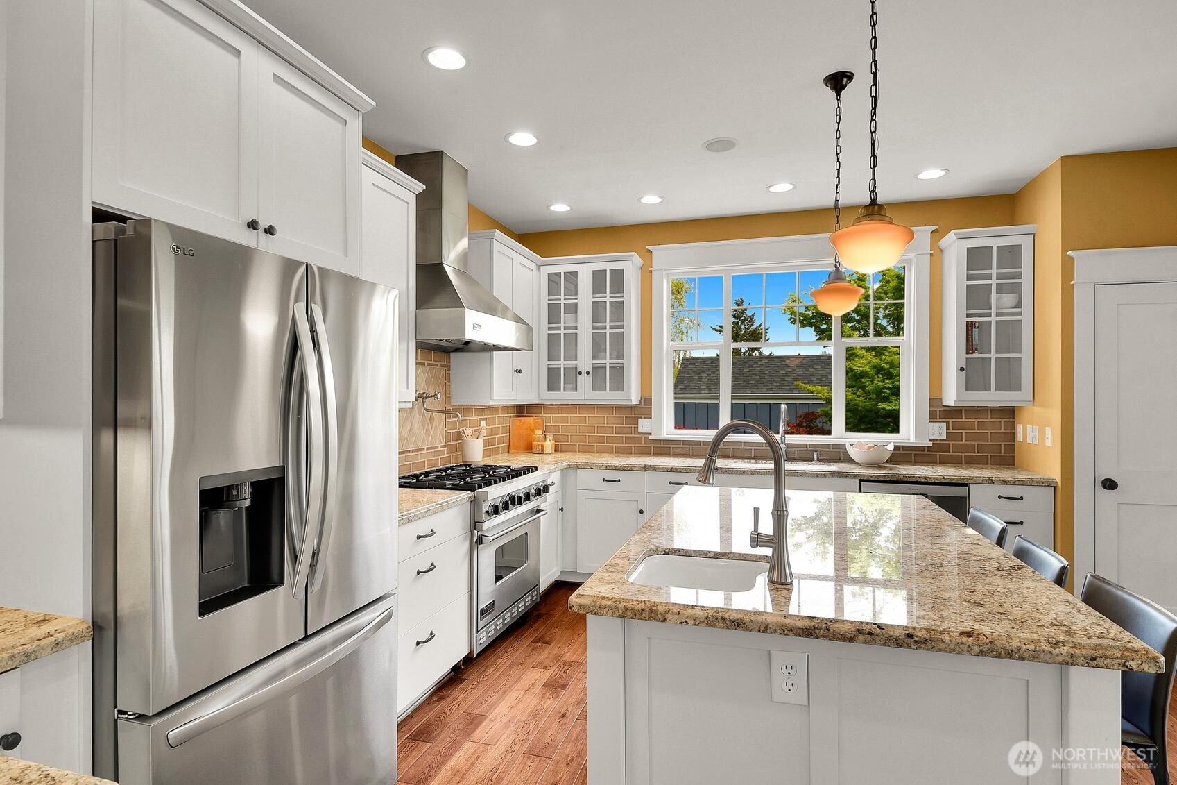 818 24th Avenue #A, Seattle, WA 98122-4864