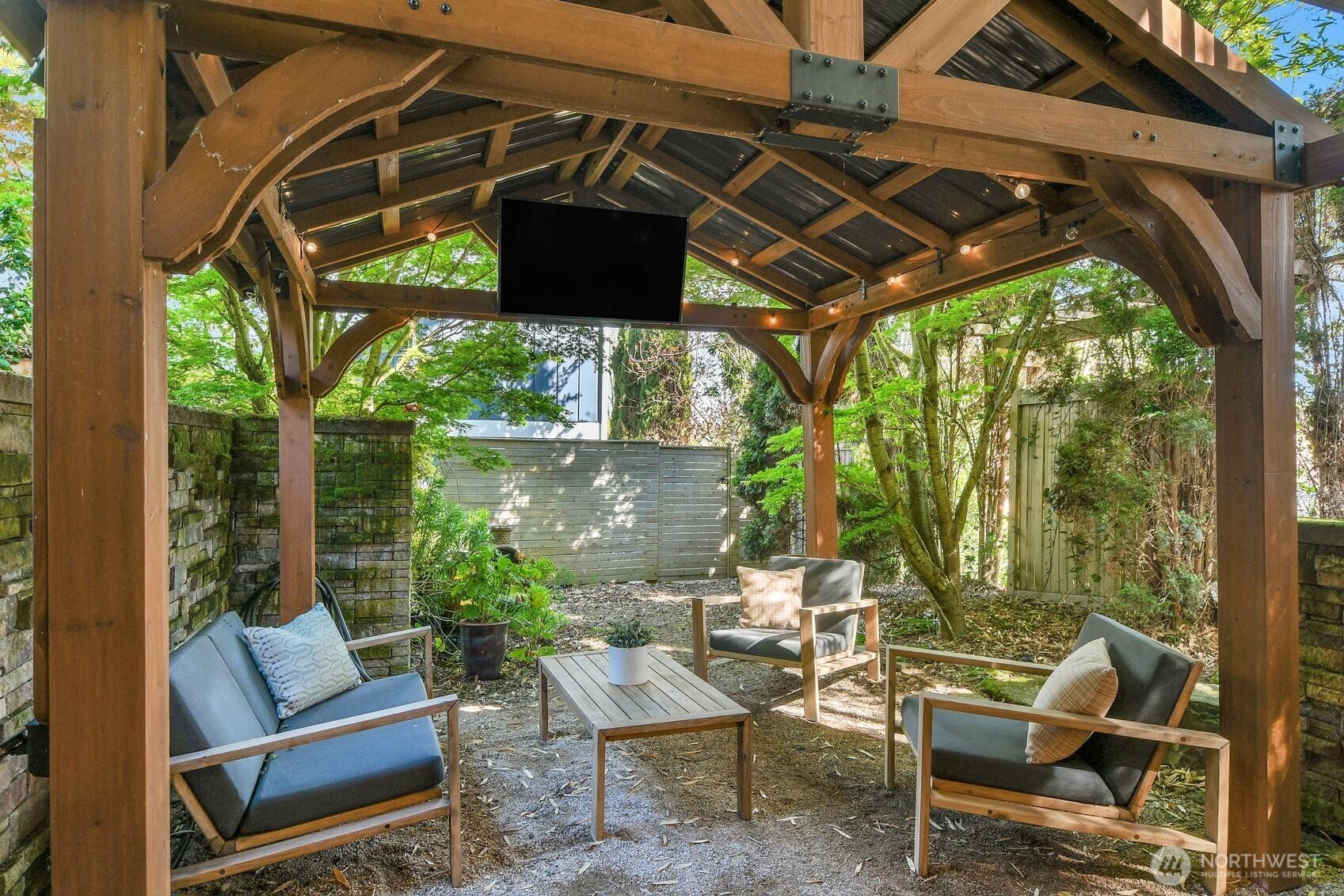 818 24th Avenue #A, Seattle, WA 98122-4864