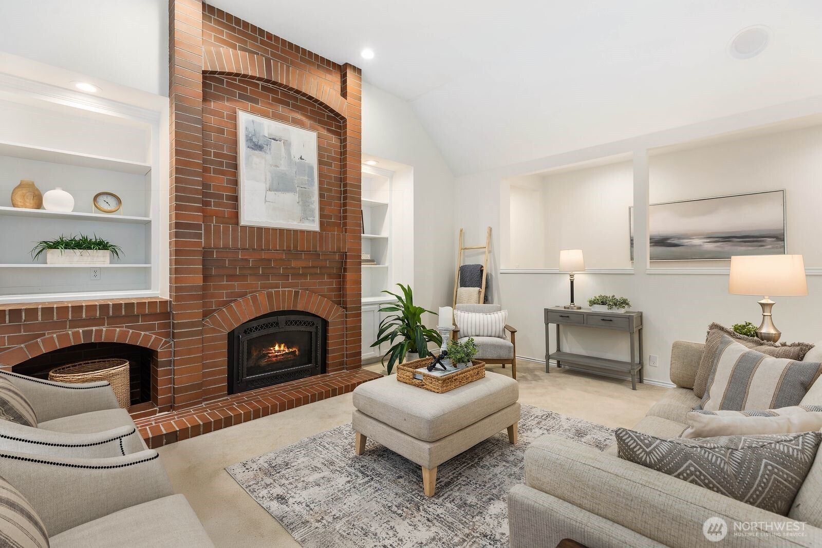 14239 194th Avenue NE, Woodinville, WA 98077