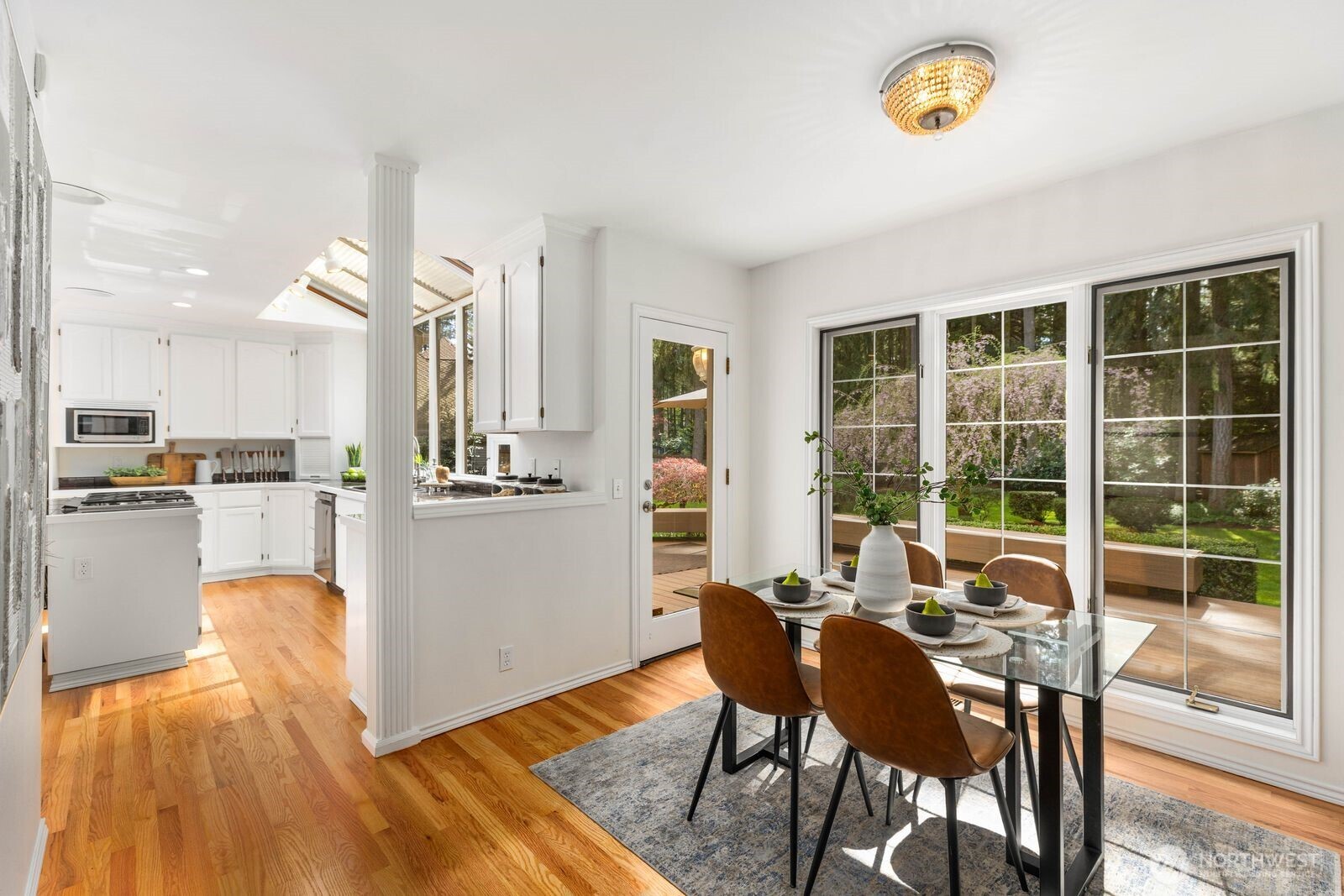 14239 194th Avenue NE, Woodinville, WA 98077