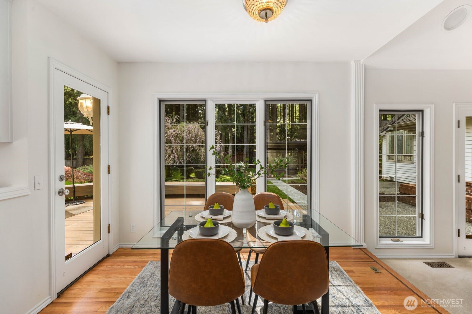 14239 194th Avenue NE, Woodinville, WA 98077