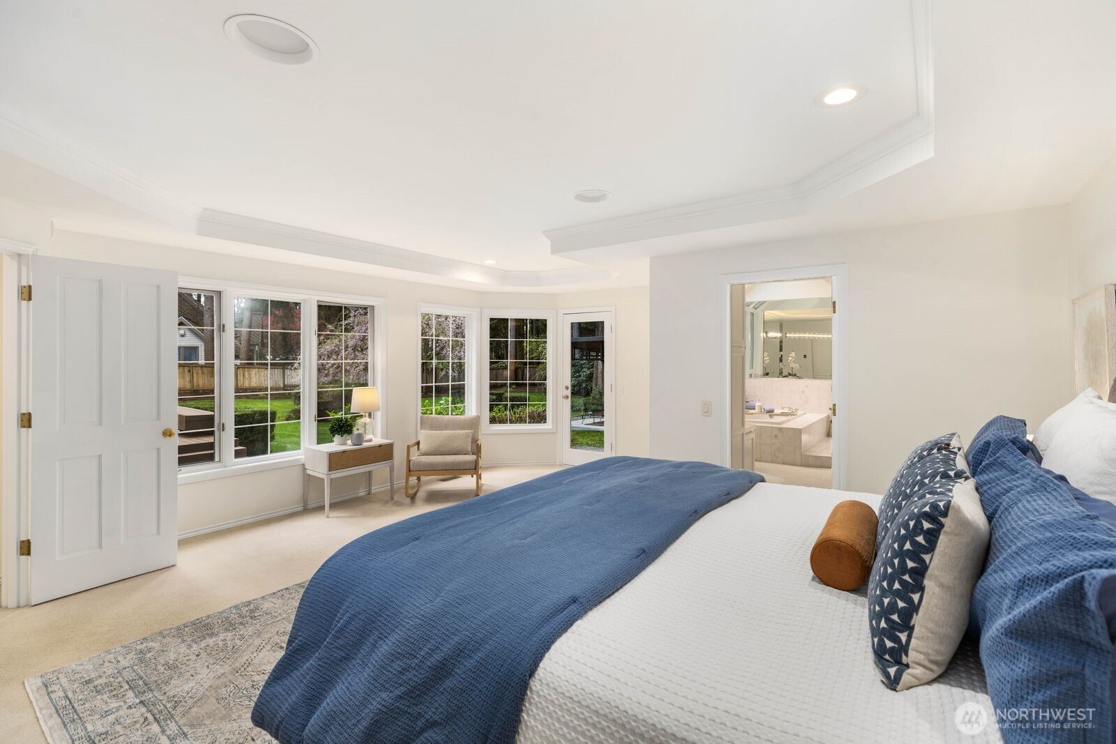 14239 194th Avenue NE, Woodinville, WA 98077