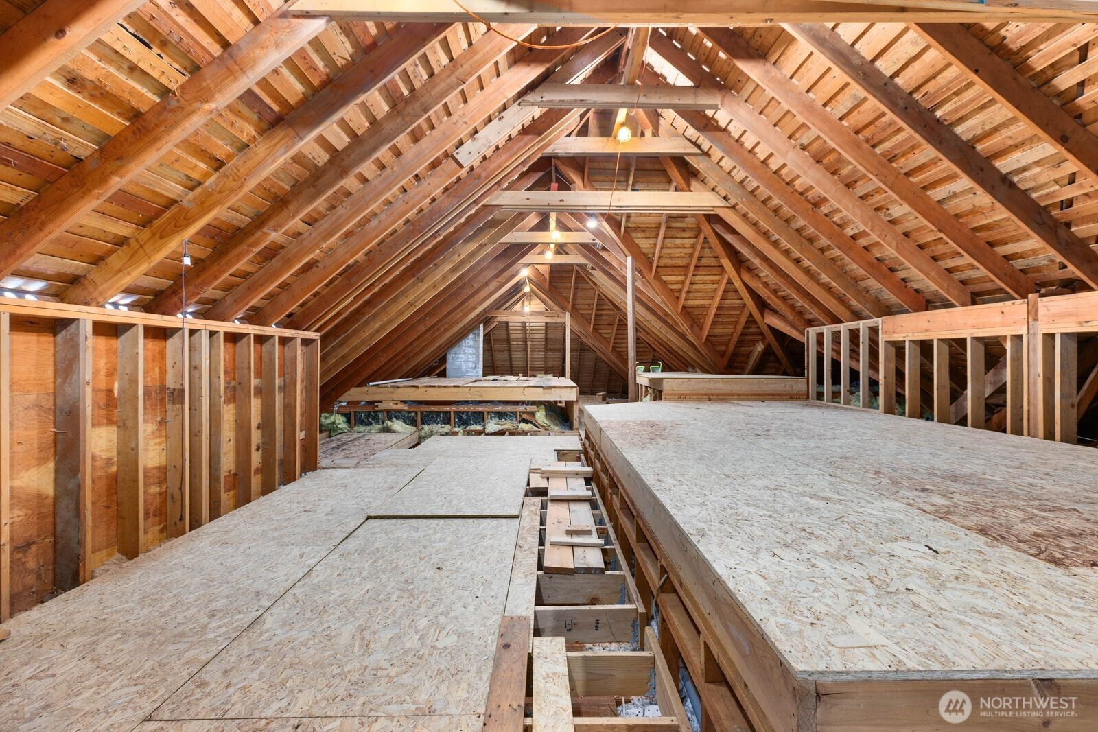 14239 194th Avenue NE, Woodinville, WA 98077