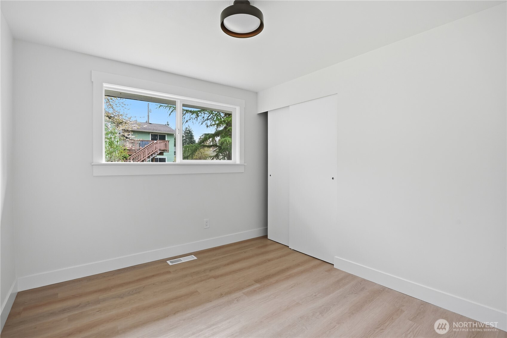 23207 46th Avenue W, Mountlake Terrace, WA 98043
