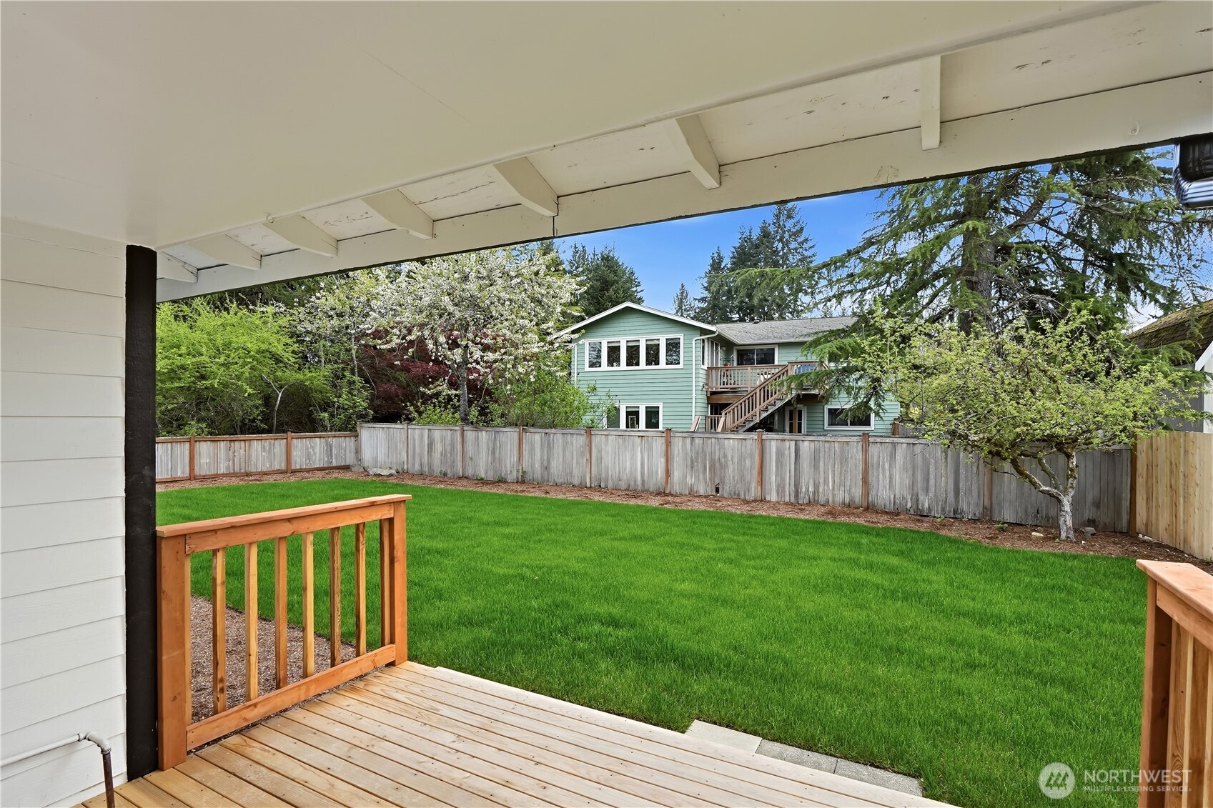23207 46th Avenue W, Mountlake Terrace, WA 98043