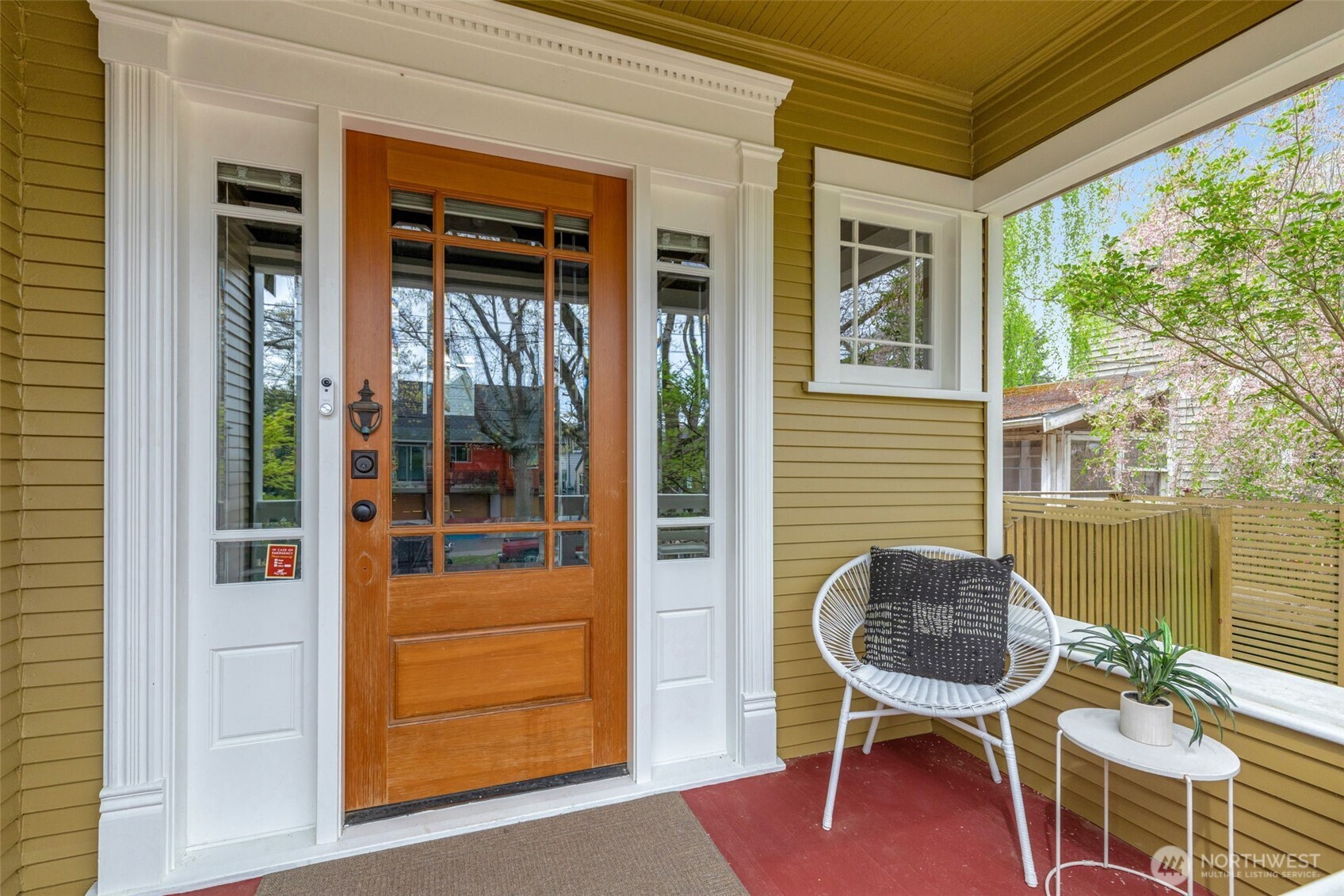 923 26th Avenue S, Seattle, WA 98144