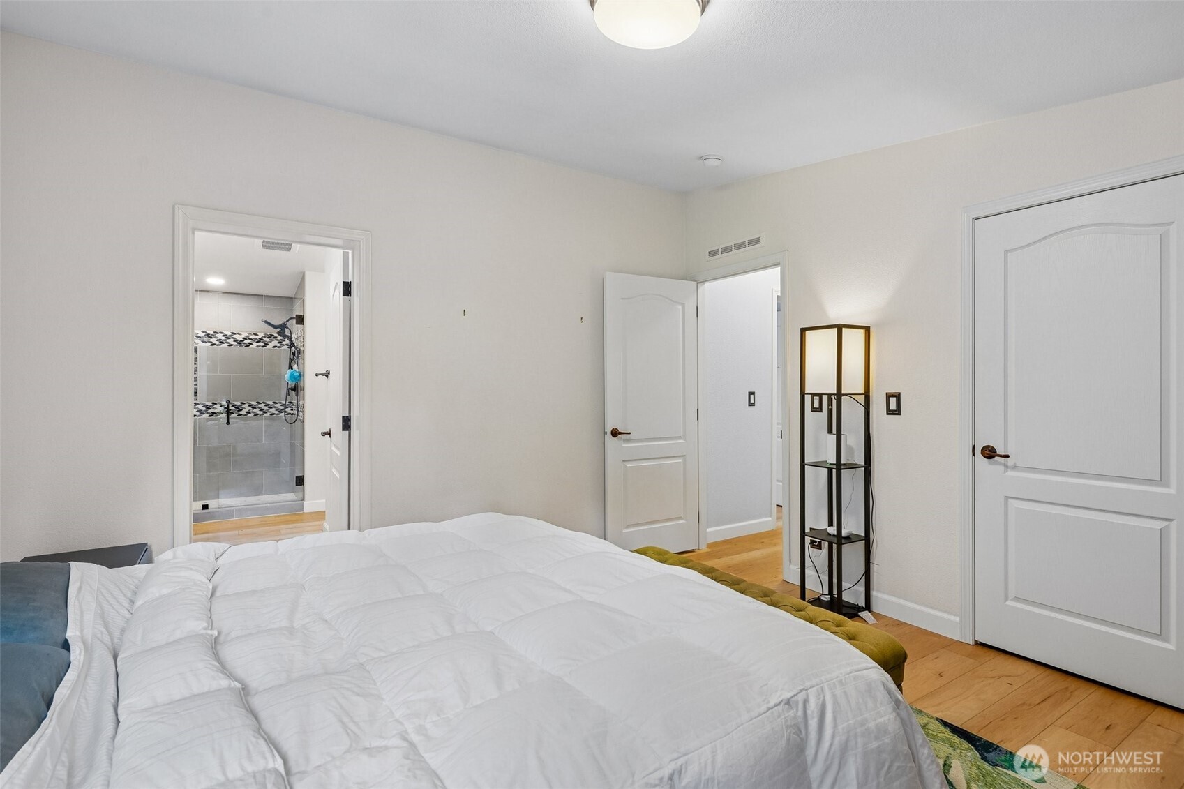 3308 206th Place SE, Bothell, WA 98012