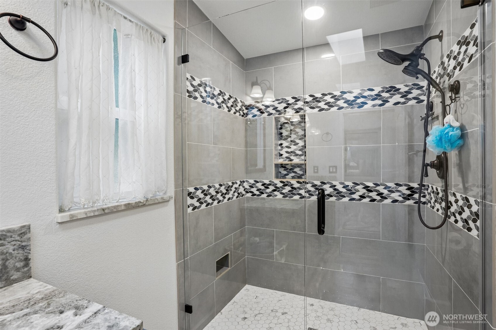 3308 206th Place SE, Bothell, WA 98012