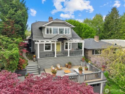 2407 11th Avenue E, Seattle, WA 98102 - Photo 1