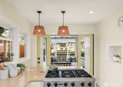 2407 11th Avenue E, Seattle, WA 98102 - Photo 15