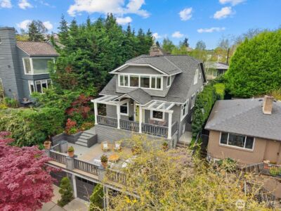 2407 11th Avenue E, Seattle, WA 98102 - Photo 3