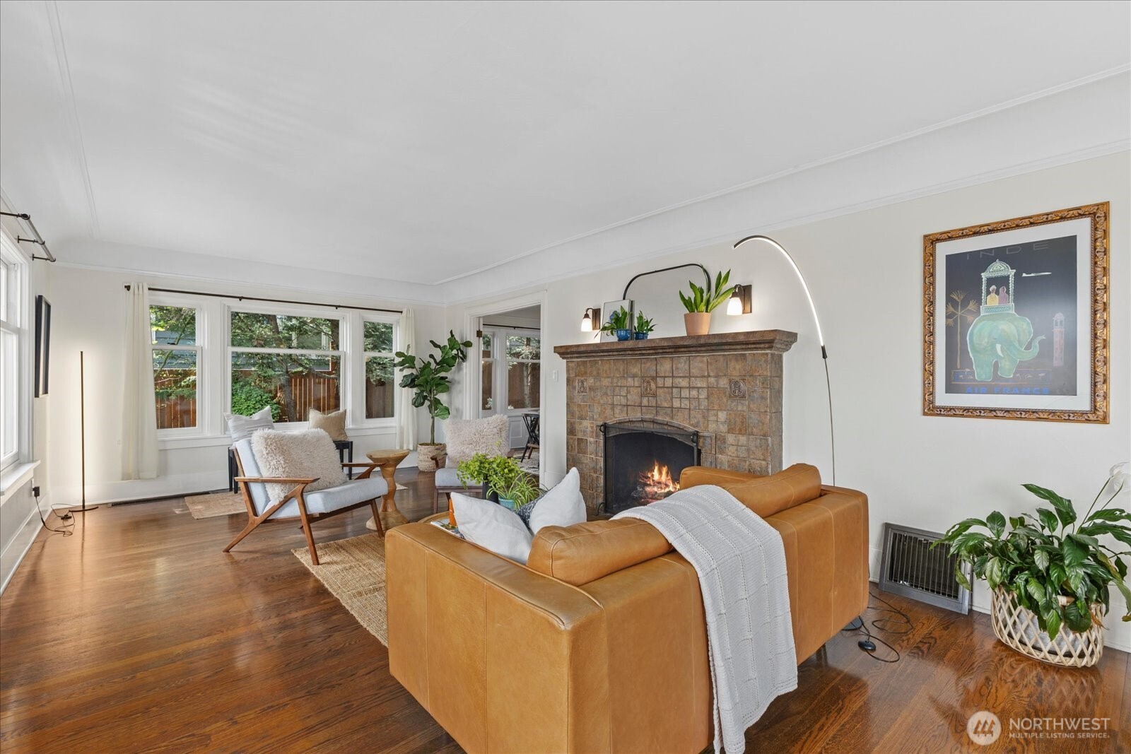 2407 11th Avenue E, Seattle, WA 98102