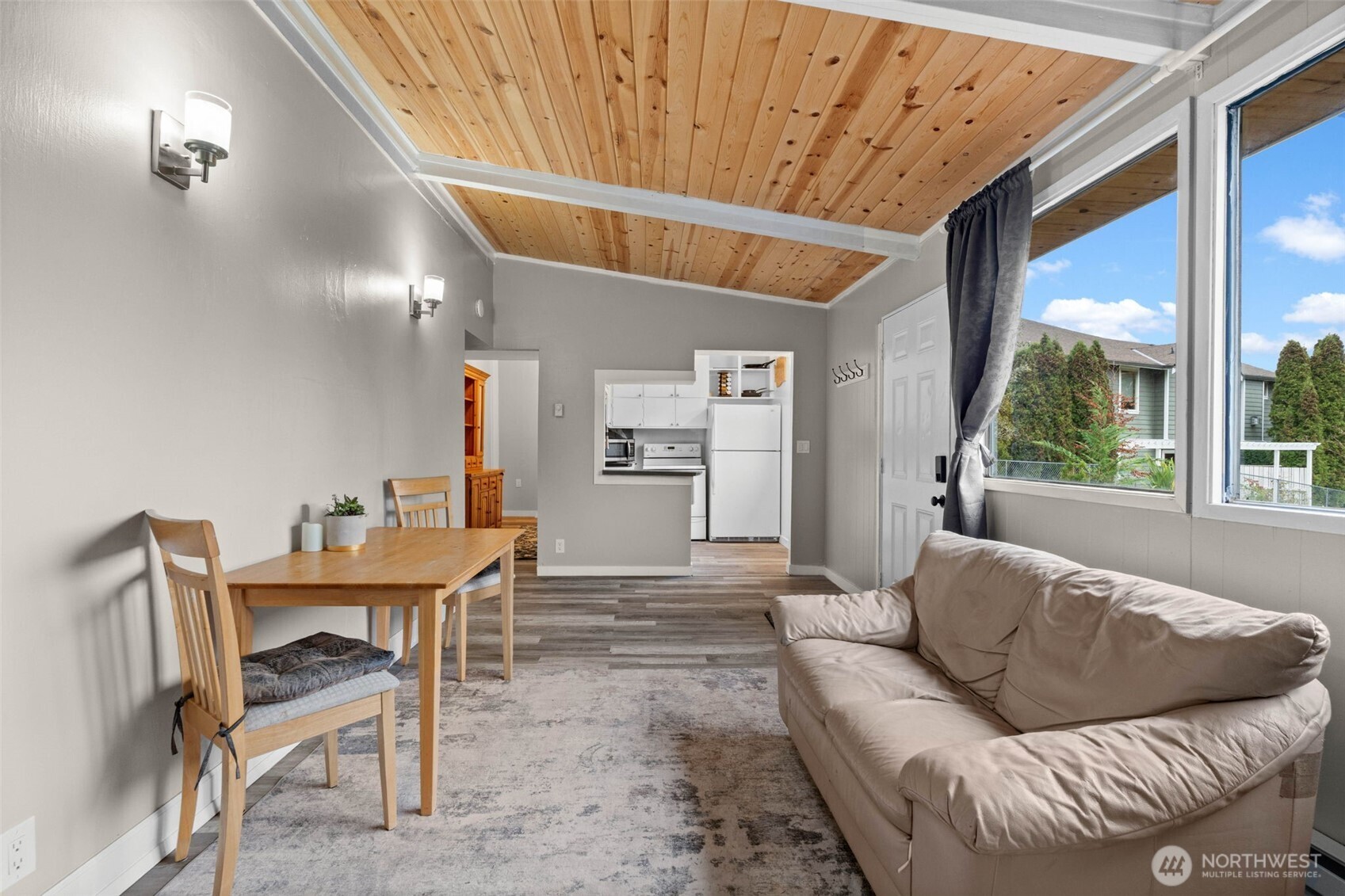 11285 SE Southworth Drive , Port Orchard, WA 98366-8998