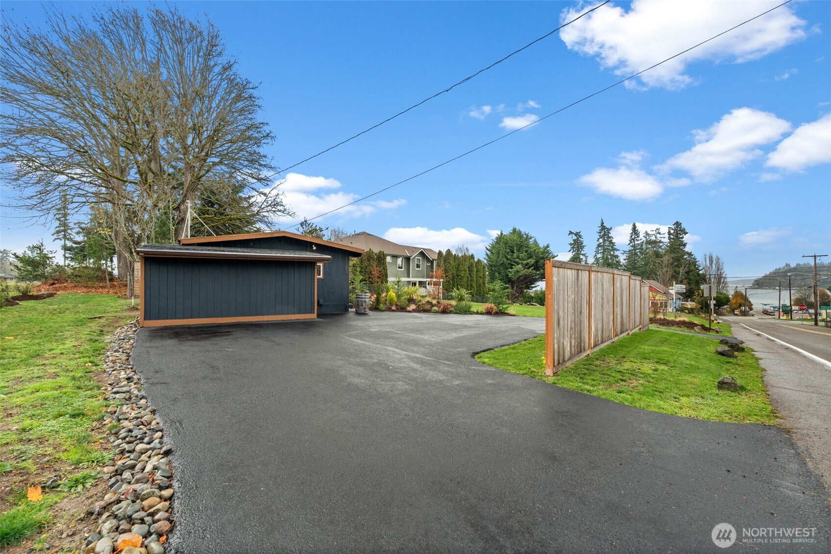 11285 SE Southworth Drive , Port Orchard, WA 98366-8998