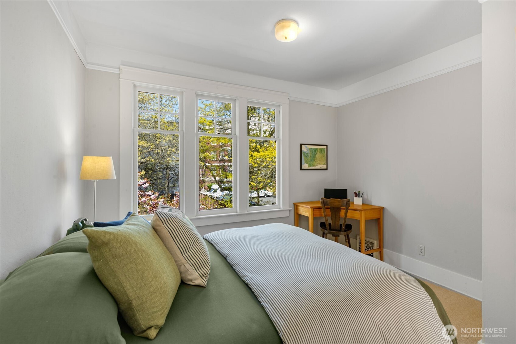 103 Crockett Street , Seattle, WA 98109