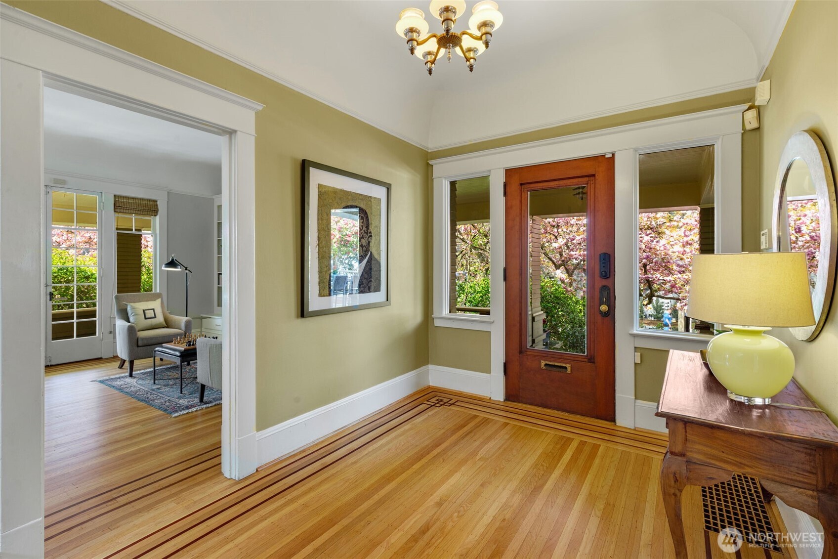 103 Crockett Street , Seattle, WA 98109