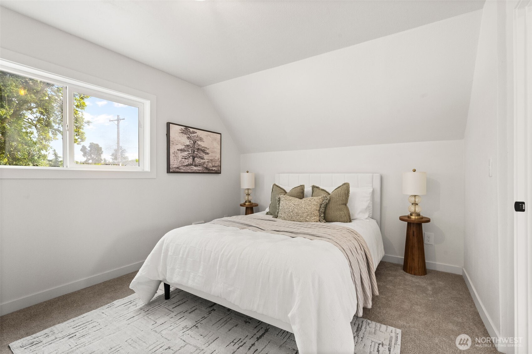 1802 E Wright Avenue , Tacoma, WA 98404