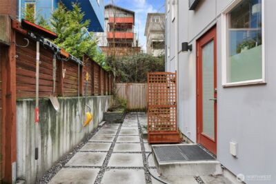 3660 Courtland Place S, Seattle, WA 98144 - Photo 13
