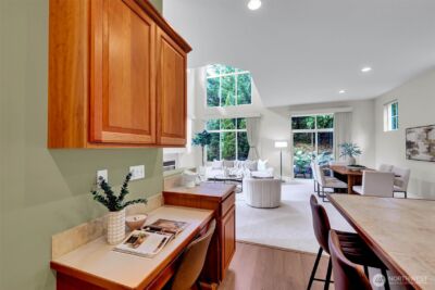 2401 132nd Avenue SE, Bellevue, WA 98005 - Photo 16