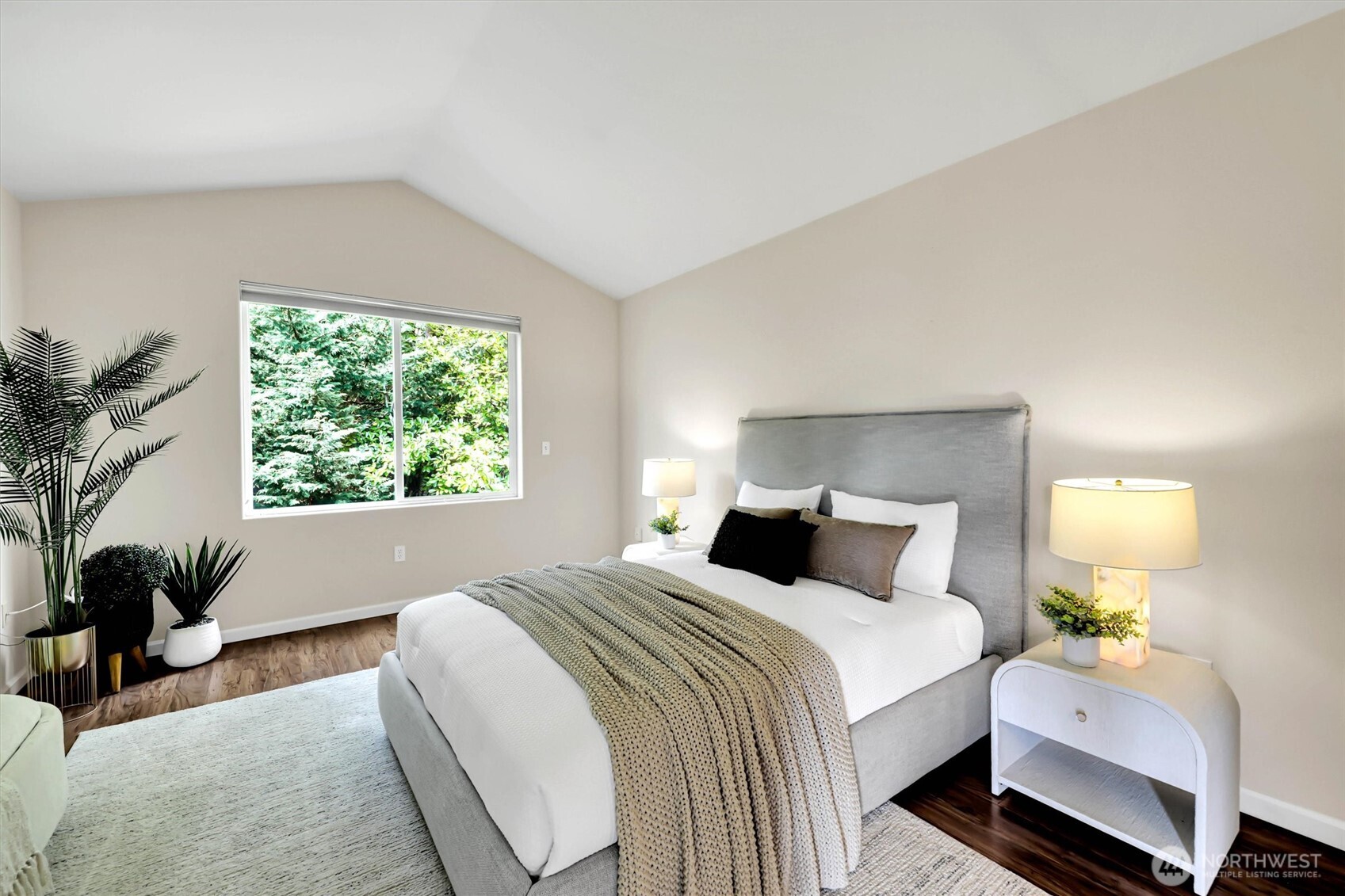 2401 132nd Avenue SE, Bellevue, WA 98005