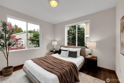 2401 132nd Avenue SE, Bellevue, WA 98005 - Photo 27