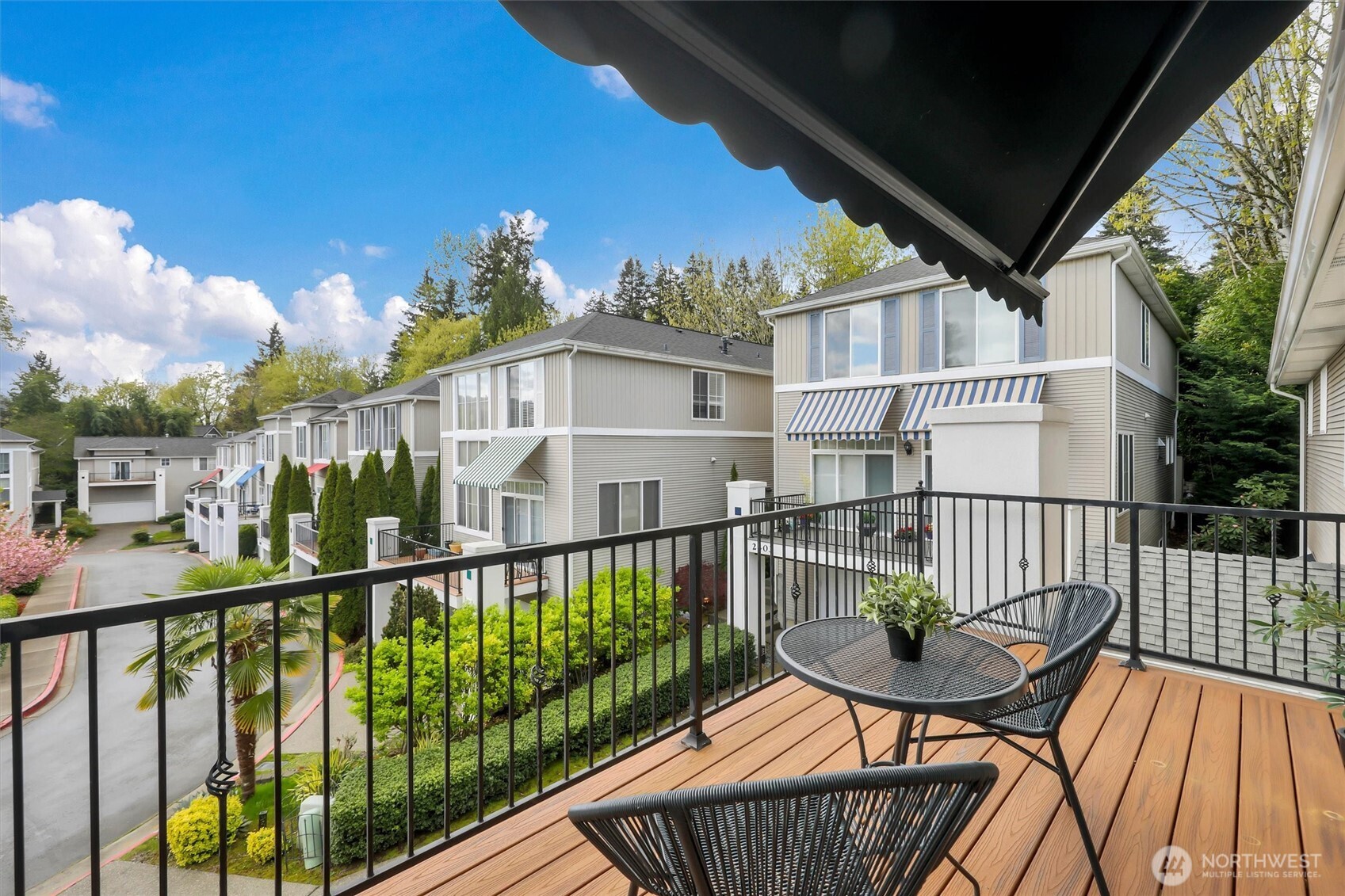 2401 132nd Avenue SE, Bellevue, WA 98005