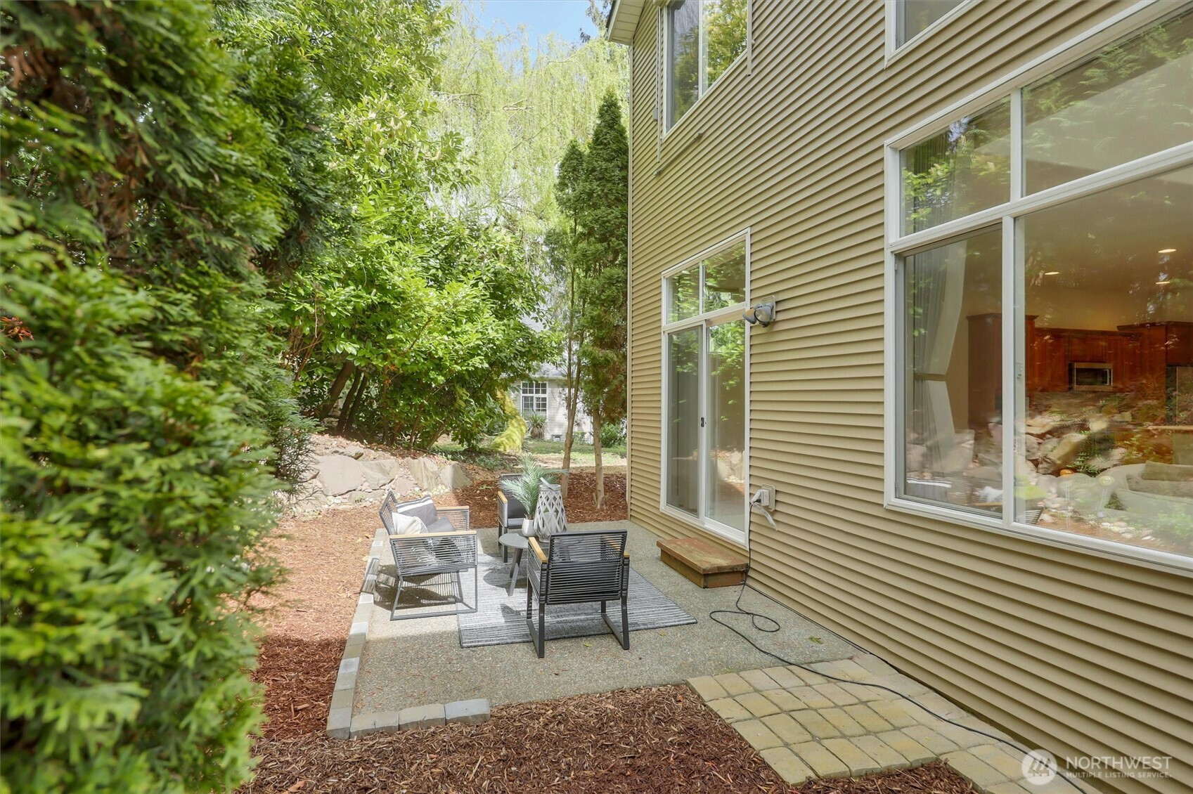 2401 132nd Avenue SE, Bellevue, WA 98005