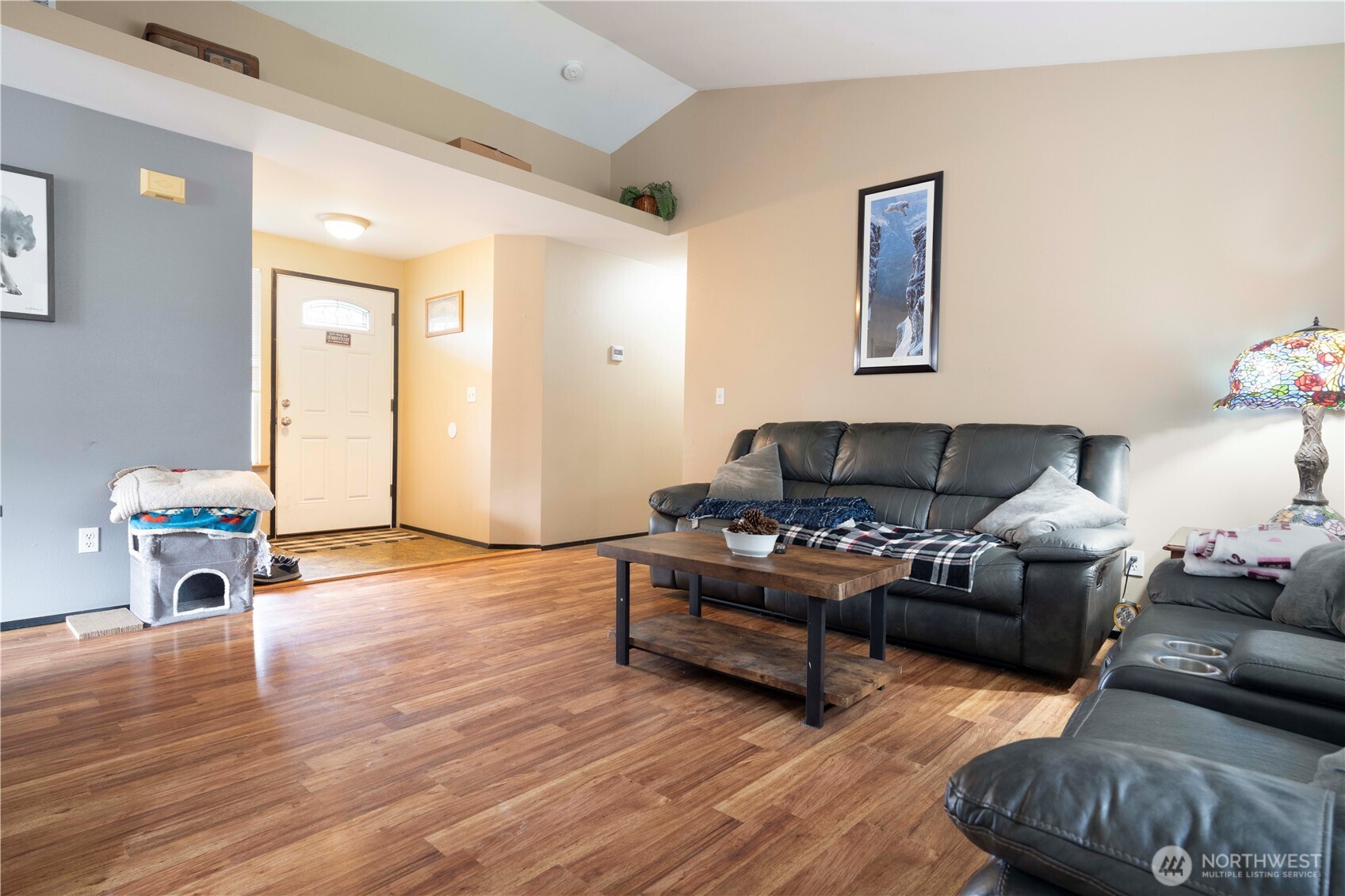 713 Central Place , Sedro Woolley, WA 98284