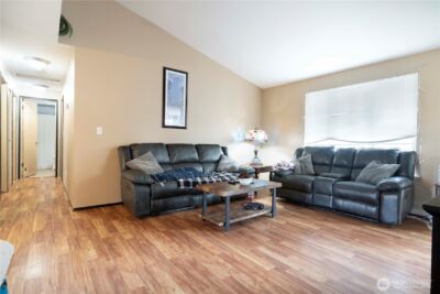 713 Central Place , Sedro Woolley, WA 98284 - Photo 4