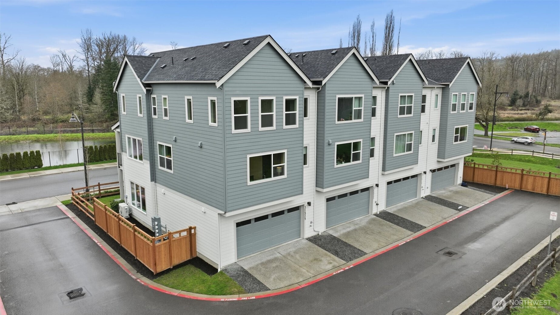31828 Valley Vista Street , Carnation, WA 98014