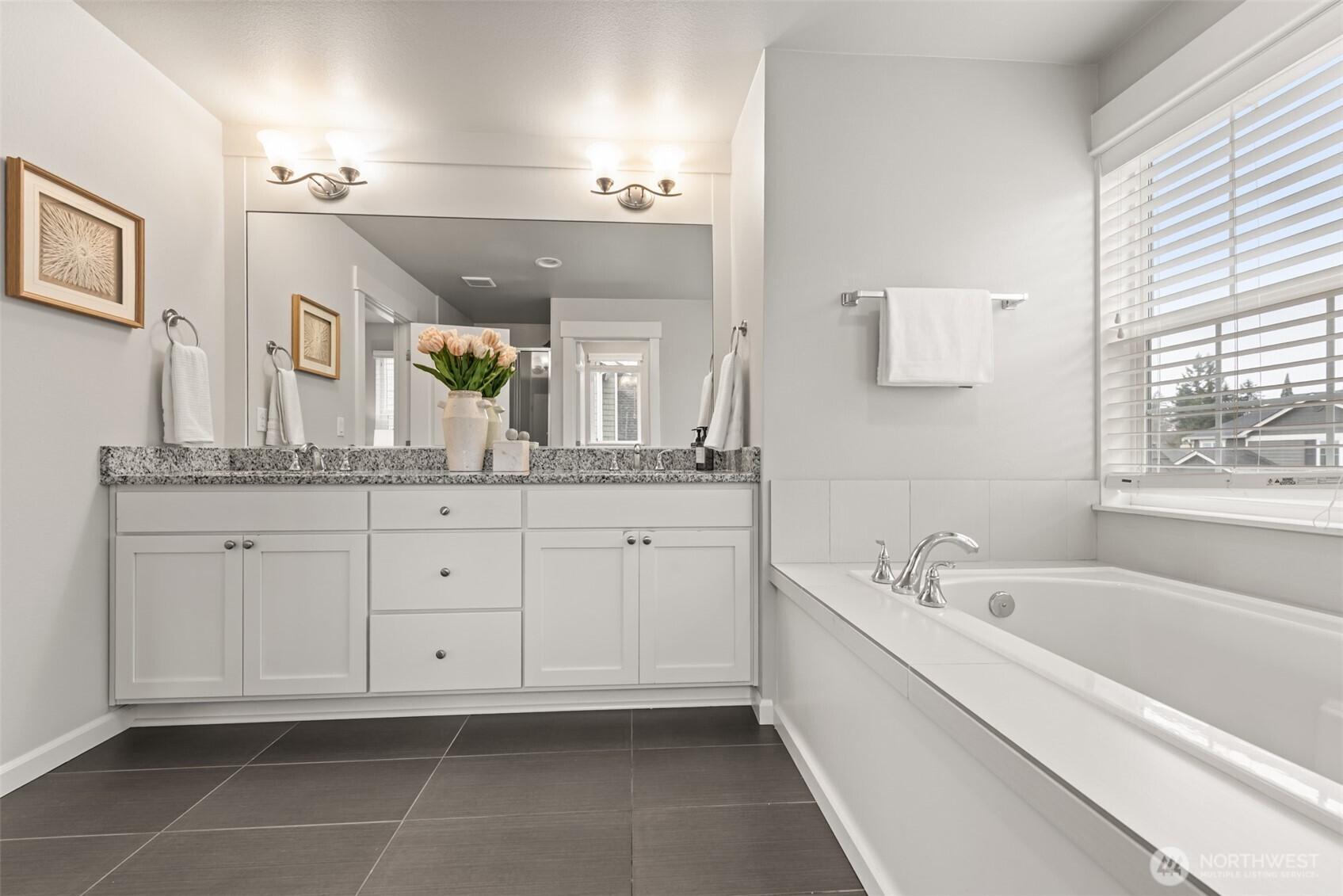 19420 109th Court NE, Bothell, WA 98011
