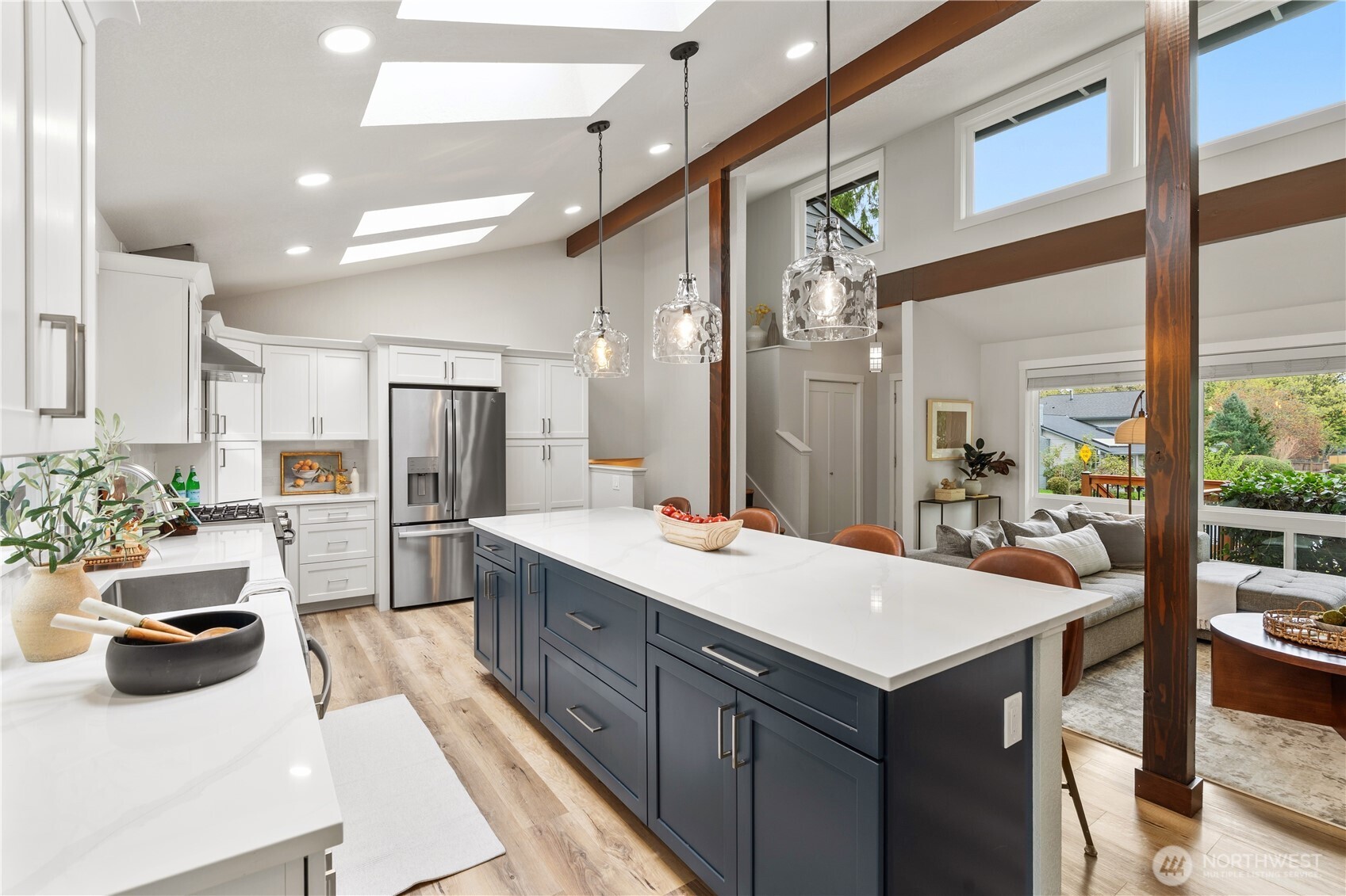 14301 101st Place NE, Kirkland, WA 98034
