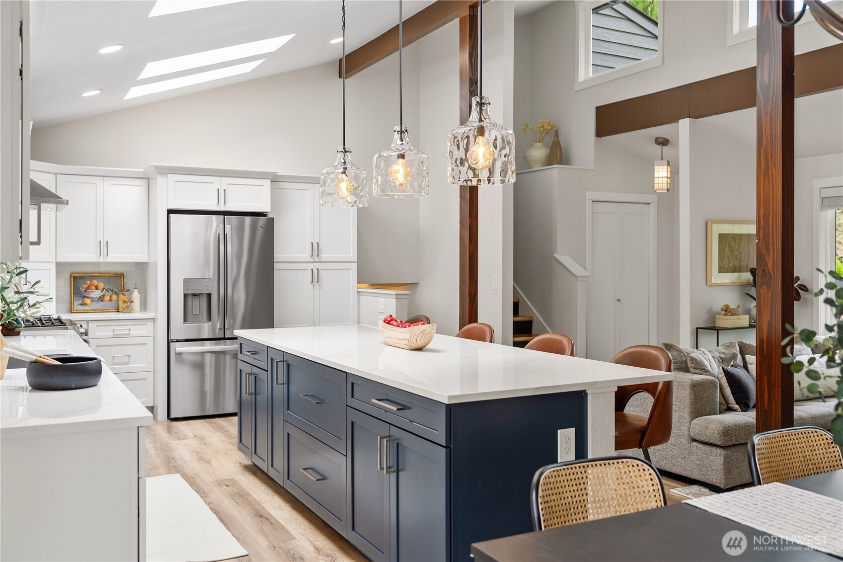 14301 101st Place NE, Kirkland, WA 98034