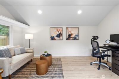 14301 101st Place NE, Kirkland, WA 98034 - Photo 32