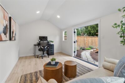 14301 101st Place NE, Kirkland, WA 98034 - Photo 33