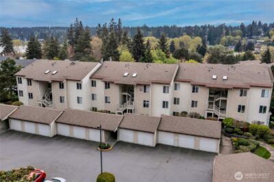23009 Lakeview Drive #B103, Mountlake Terrace, WA 98043-2381