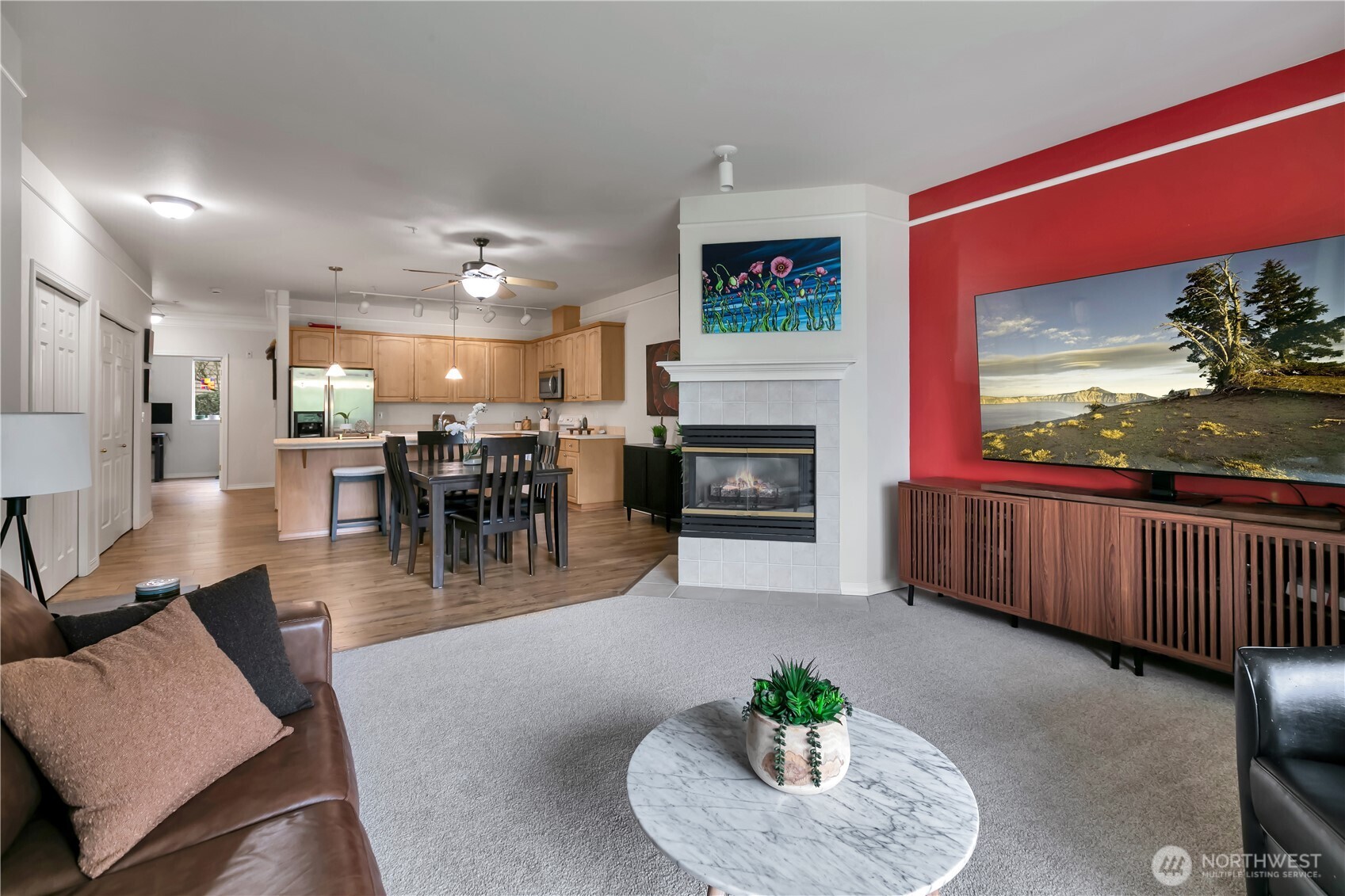23009 Lakeview Drive #B103, Mountlake Terrace, WA 98043-2381