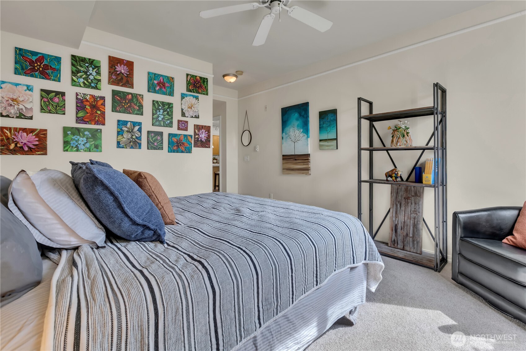 23009 Lakeview Drive #B103, Mountlake Terrace, WA 98043-2381