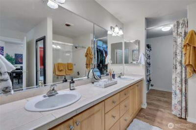 23009 Lakeview Drive #B103, Mountlake Terrace, WA 98043-2381 - Photo 16