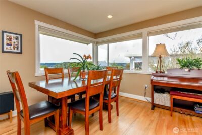 953 S Mountain View Avenue , Tacoma, WA 98465 - Photo 18