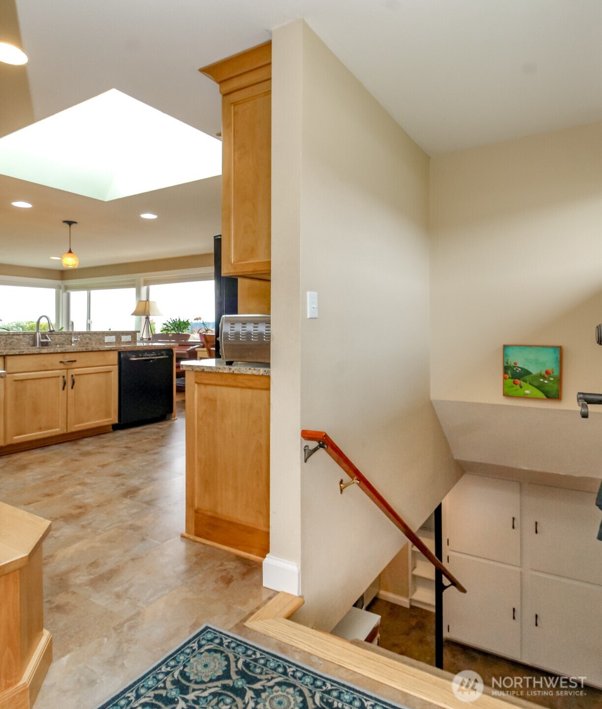 953 S Mountain View Avenue , Tacoma, WA 98465