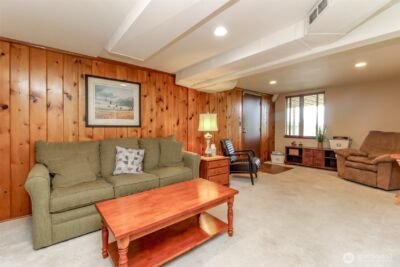 953 S Mountain View Avenue , Tacoma, WA 98465 - Photo 31
