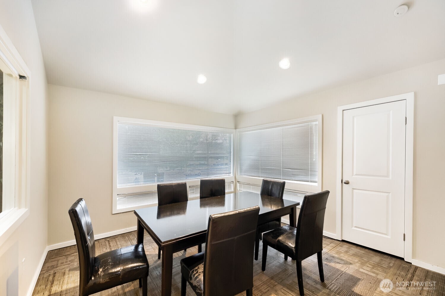 16101 Bothell Everett Highway #D204, Mill Creek, WA 98012