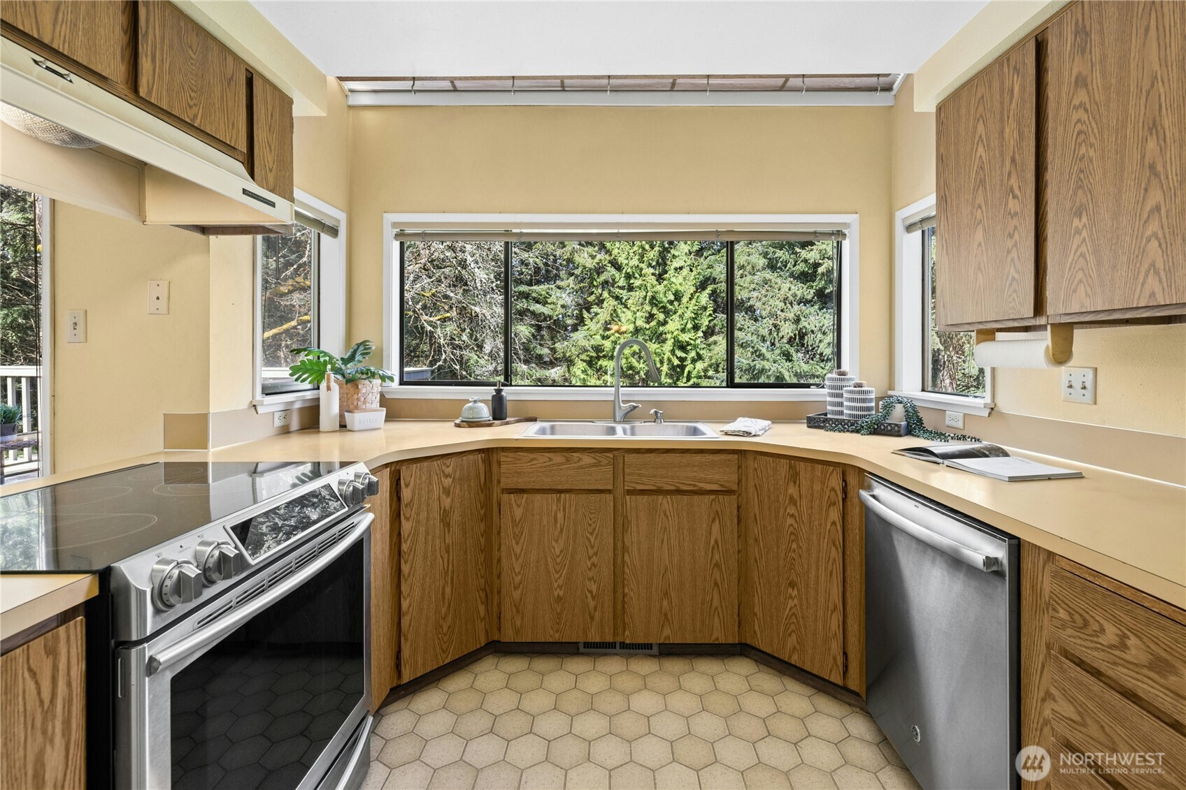 11649 NE Sunset Loop , Bainbridge Island, WA 98110