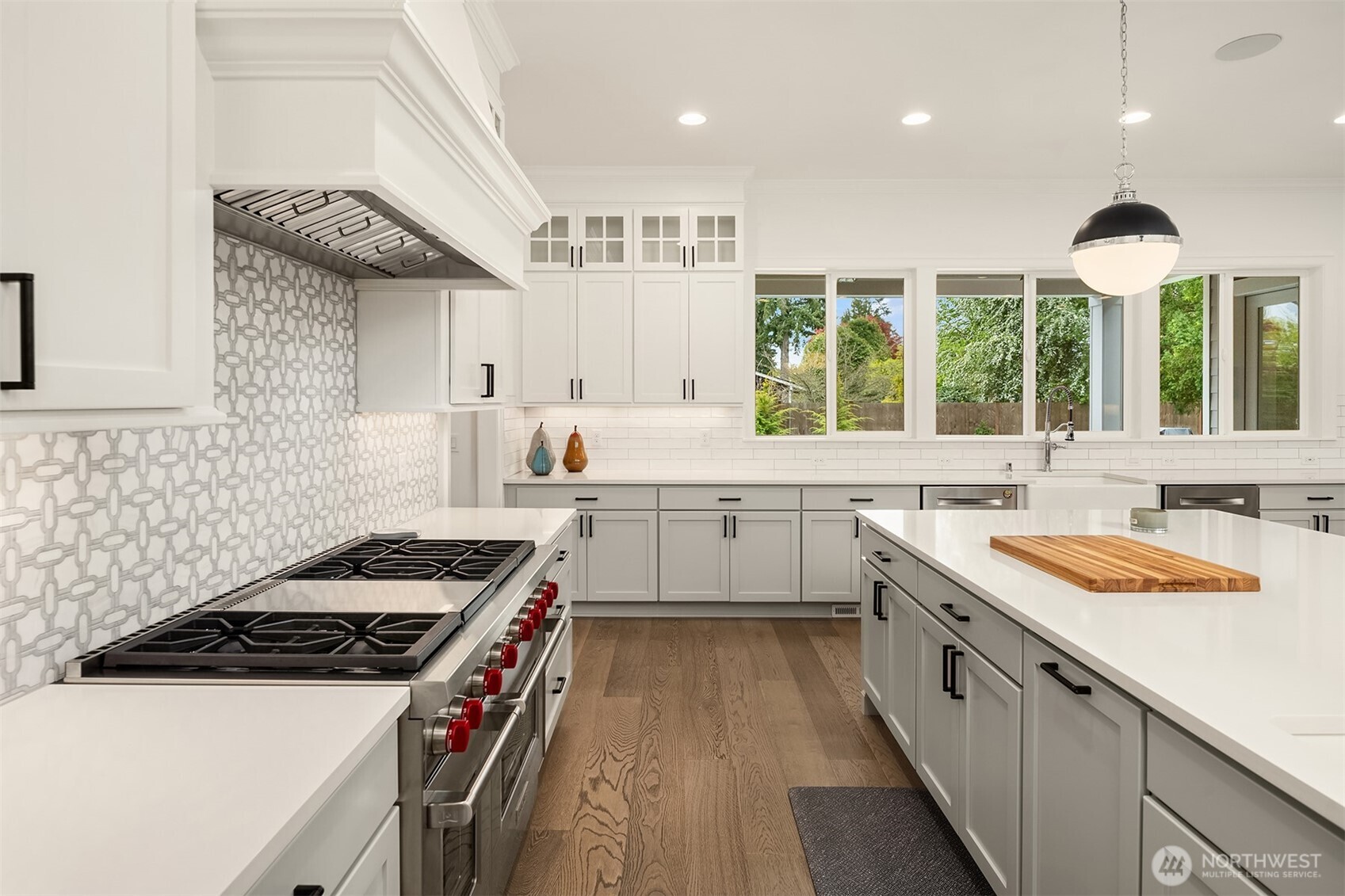 12345 SE 23rd Place , Bellevue, WA 98005