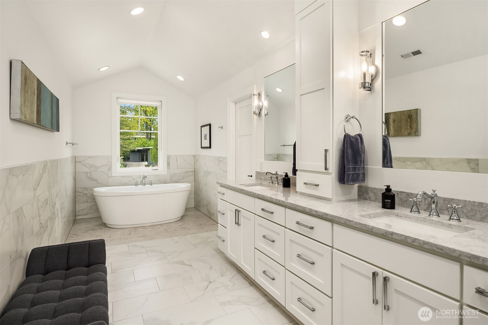 12345 SE 23rd Place , Bellevue, WA 98005