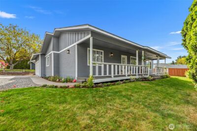 600 10th Street NE, East Wenatchee, WA 98802 - Photo 1