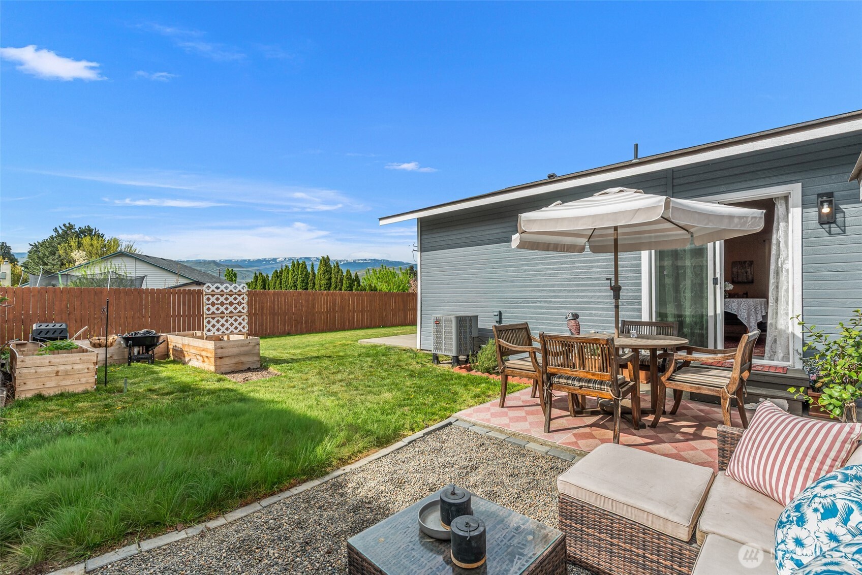 600 10th Street NE, East Wenatchee, WA 98802